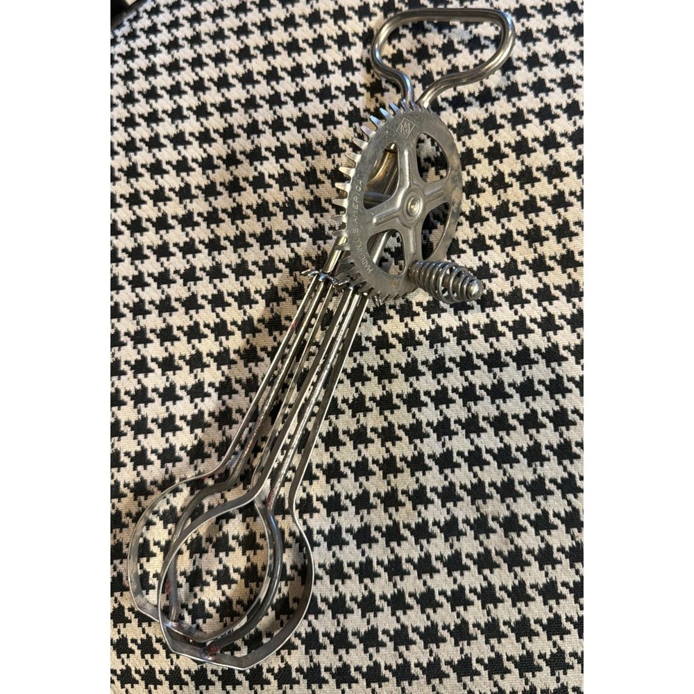 A&J Hand Mixer Egg Beater Pat 1923 Retro Classic Collectible Antique Kitchen
